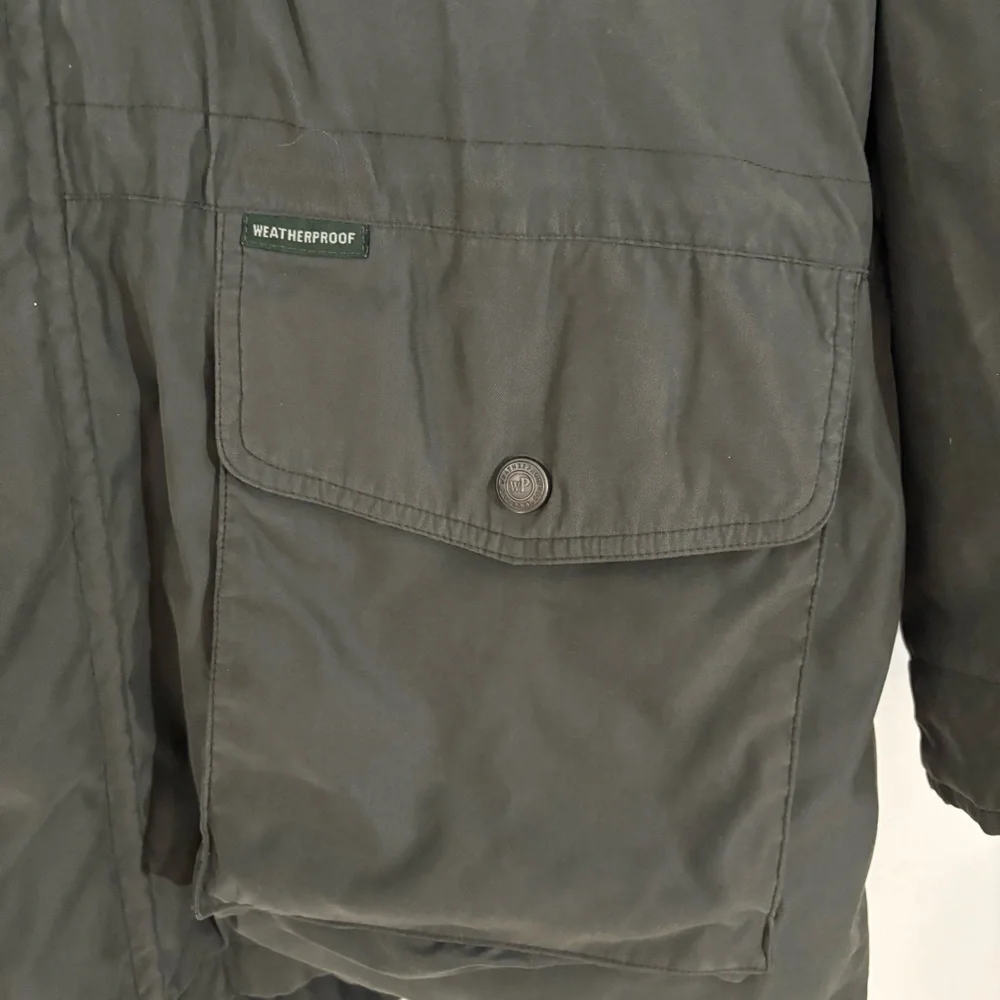 Weatherproof Men’s Multi-pocket Jacket with Detachable Lining Size XL w/ Leather
